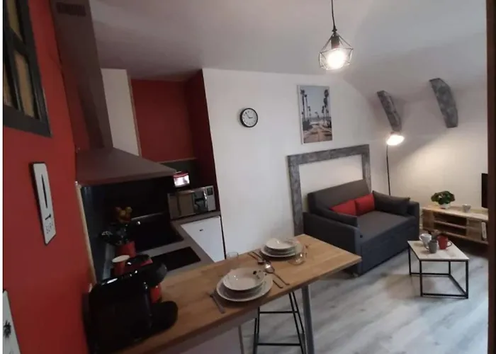 Centre Pieton-pkg Apartment